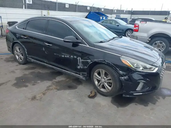 5NPE34AF4JH633001 2018 HYUNDAI SONATA - Image 1