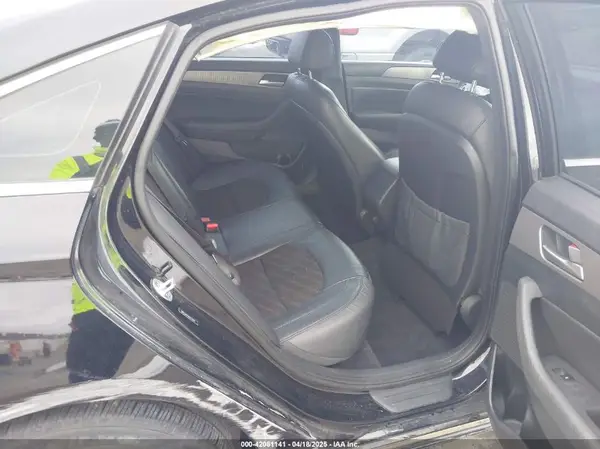 5NPE34AF4JH633001 2018 HYUNDAI SONATA - Image 8