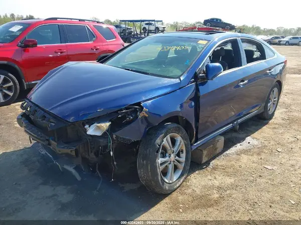 5NPE34AF4JH636609 2018 HYUNDAI SONATA - Image 2