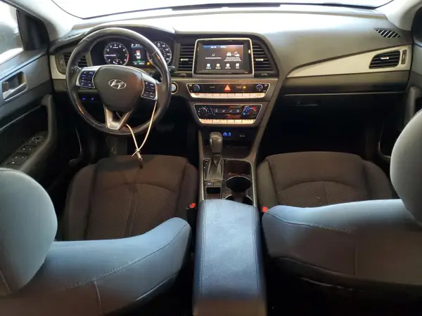 5NPE34AF4JH638151 2018 HYUNDAI SONATA - Image 8