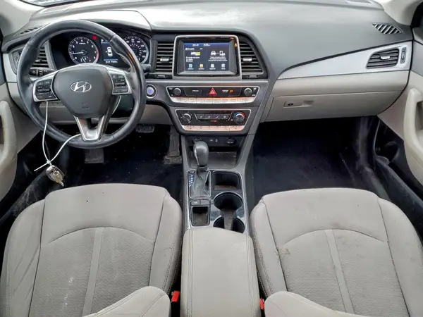 5NPE34AF4JH638392 2018 HYUNDAI SONATA - Image 8
