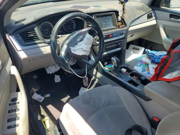 5NPE34AF4JH639395 2018 HYUNDAI SONATA - Image 8