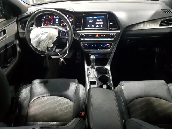 5NPE34AF4JH639915 2018 HYUNDAI SONATA - Image 8