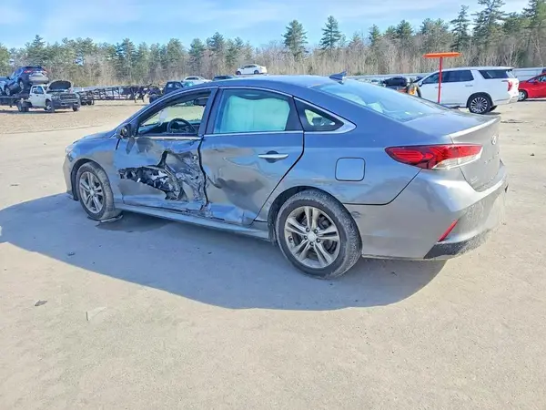 5NPE34AF4JH640594 2018 HYUNDAI SONATA - Image 2