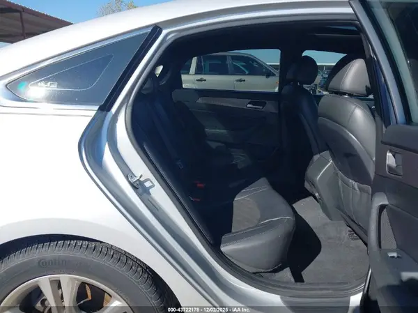 5NPE34AF4JH643138 2018 HYUNDAI SONATA - Image 8