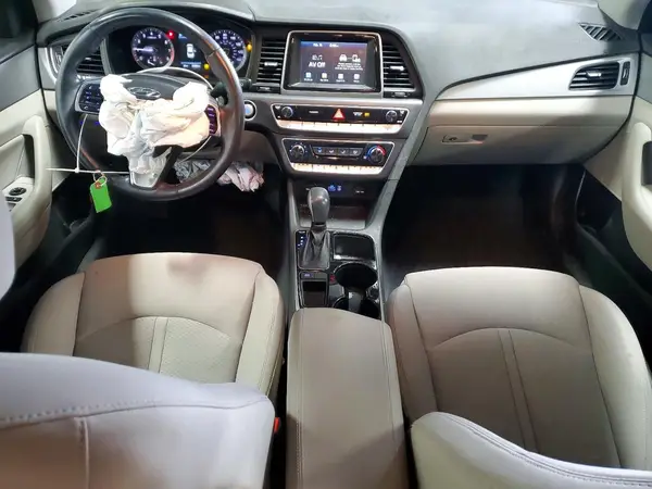 5NPE34AF4JH645102 2018 HYUNDAI SONATA - Image 8