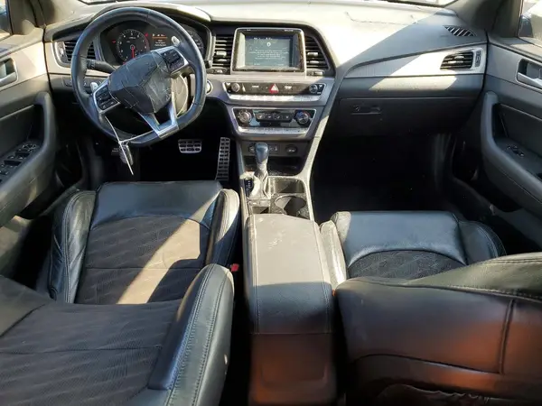 5NPE34AF4JH646864 2018 HYUNDAI SONATA - Image 8