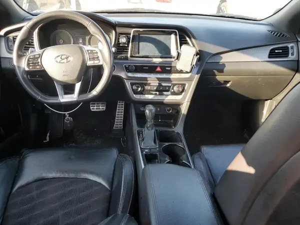 5NPE34AF4JH647318 2018 HYUNDAI SONATA - Image 8