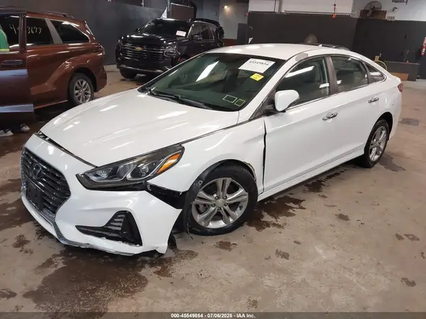5NPE34AF4JH647531 2018 HYUNDAI SONATA - Image 2