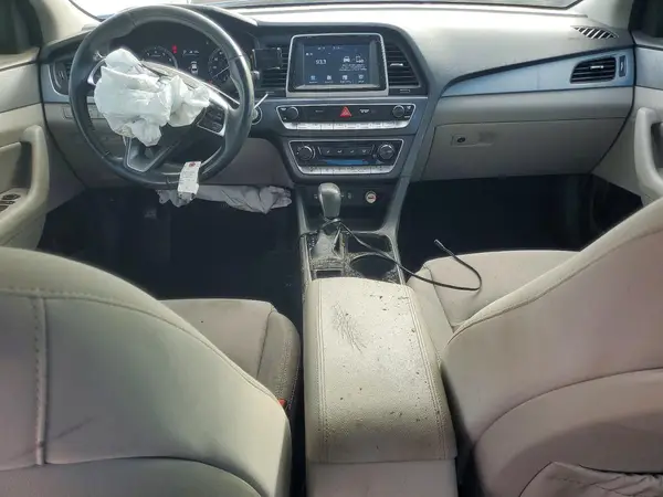 5NPE34AF4JH654785 2018 HYUNDAI SONATA - Image 8