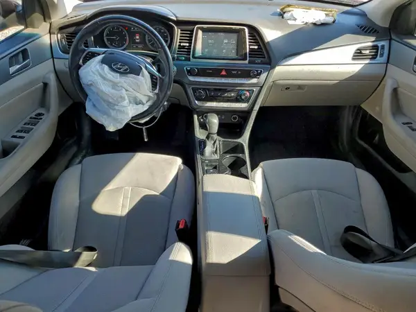 5NPE34AF4JH656620 2018 HYUNDAI SONATA - Image 8