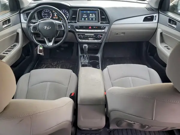5NPE34AF4JH657489 2018 HYUNDAI SONATA - Image 8