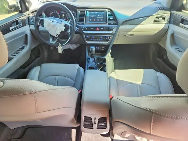 5NPE34AF4JH658111 2018 HYUNDAI SONATA - Image 8