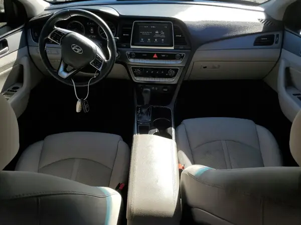 5NPE34AF4JH659257 2018 HYUNDAI SONATA - Image 8