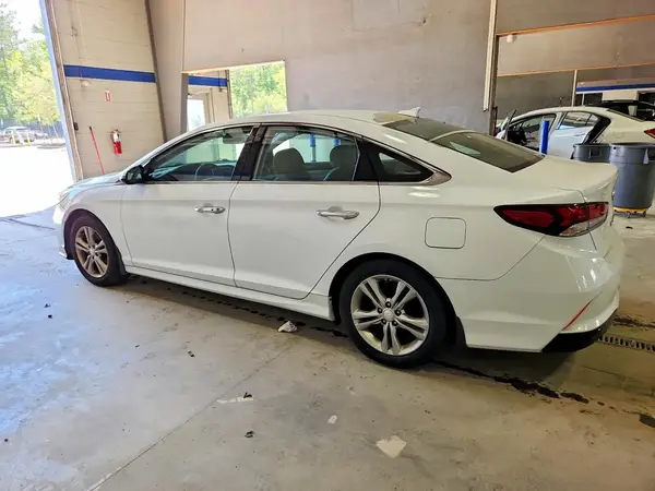 5NPE34AF4JH660649 2018 HYUNDAI SONATA - Image 2