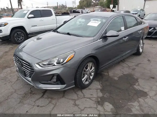 5NPE34AF4JH661834 2018 HYUNDAI SONATA - Image 2