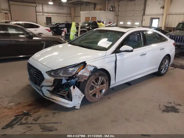 5NPE34AF4JH661932 2018 HYUNDAI SONATA - Image 2