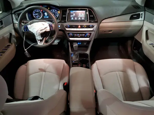 5NPE34AF4JH667164 2018 HYUNDAI SONATA - Image 8