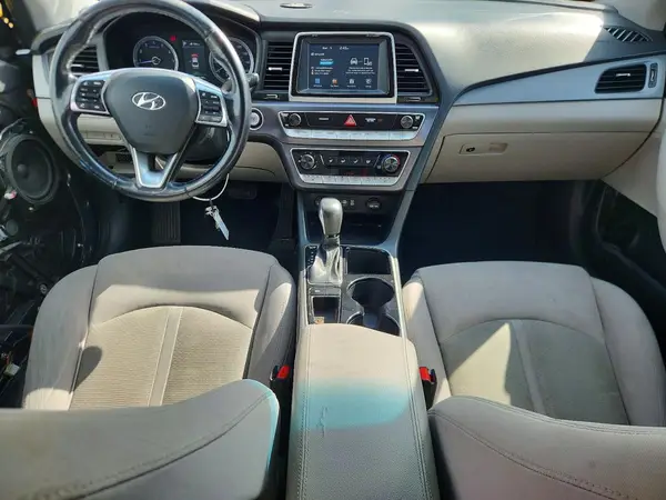 5NPE34AF4JH671909 2018 HYUNDAI SONATA - Image 8