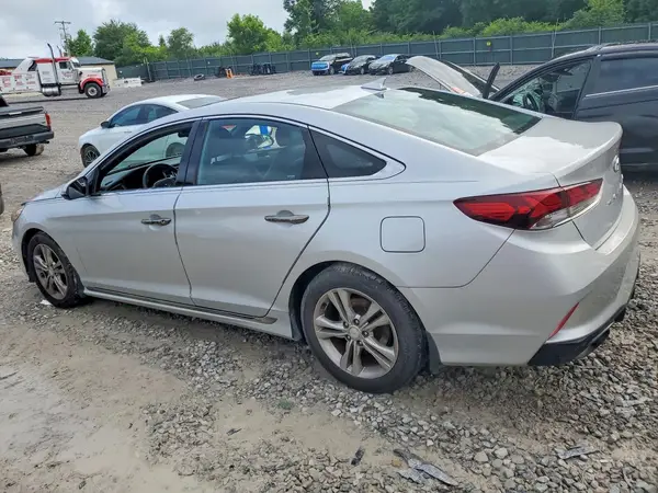 5NPE34AF4JH674907 2018 HYUNDAI SONATA - Image 2