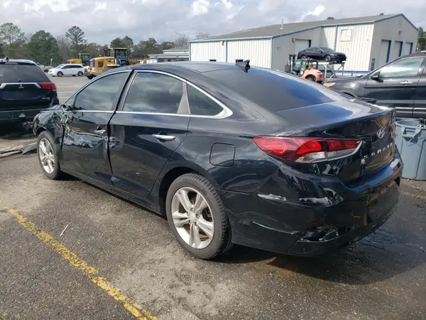 5NPE34AF4JH677550 2018 HYUNDAI SONATA - Image 2