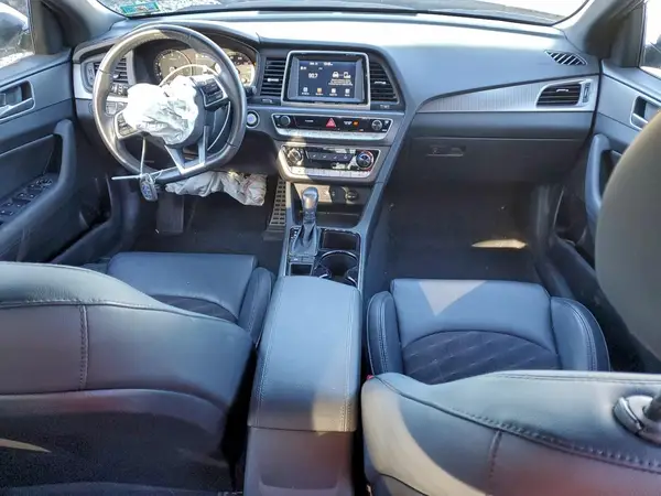 5NPE34AF4JH678553 2018 HYUNDAI SONATA - Image 8