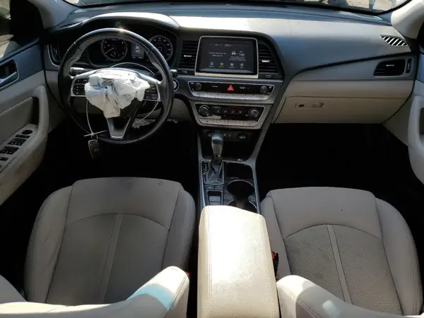 5NPE34AF4JH685423 2018 HYUNDAI SONATA - Image 8
