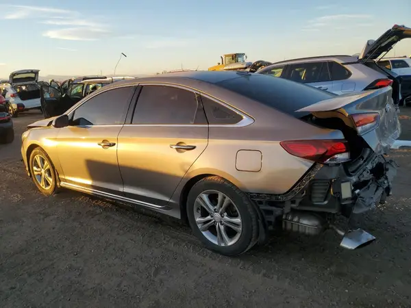 5NPE34AF4JH696471 2018 HYUNDAI SONATA - Image 2