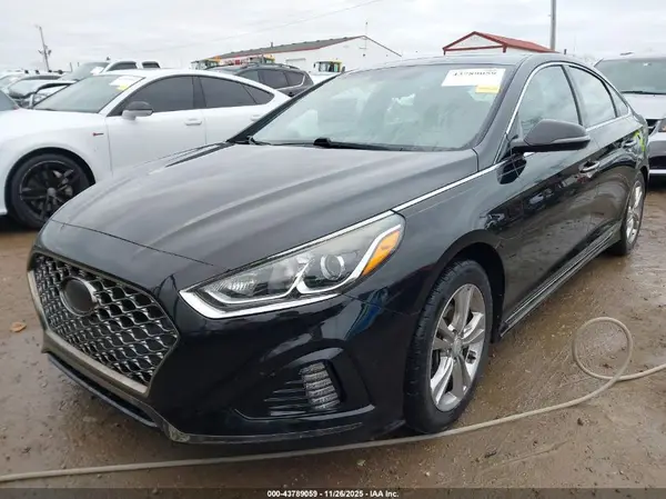 5NPE34AF4JH696762 2018 HYUNDAI SONATA - Image 2