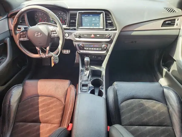 5NPE34AF4JH701104 2018 HYUNDAI SONATA - Image 8