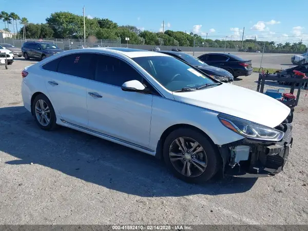 5NPE34AF4JH701331 2018 HYUNDAI SONATA - Image 1