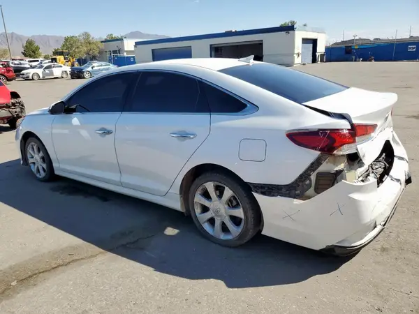 5NPE34AF4JH704228 2018 HYUNDAI SONATA - Image 2