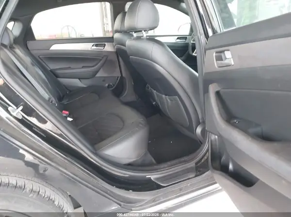 5NPE34AF4JH707579 2018 HYUNDAI SONATA - Image 8