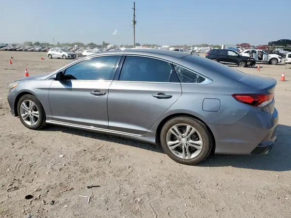 5NPE34AF4JH707792 2018 HYUNDAI SONATA - Image 2