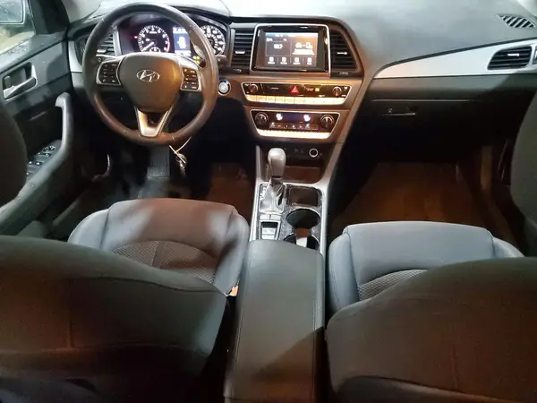 5NPE34AF4JH712443 2018 HYUNDAI SONATA - Image 8