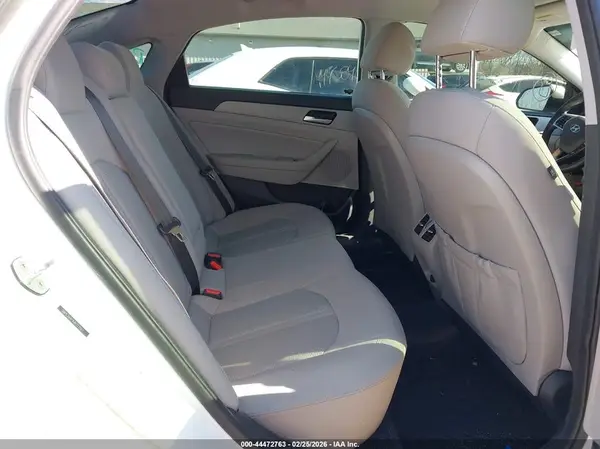 5NPE34AF4JH713561 2018 HYUNDAI SONATA - Image 8