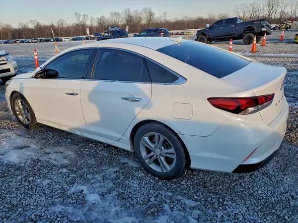 5NPE34AF4JH719246 2018 HYUNDAI SONATA - Image 2