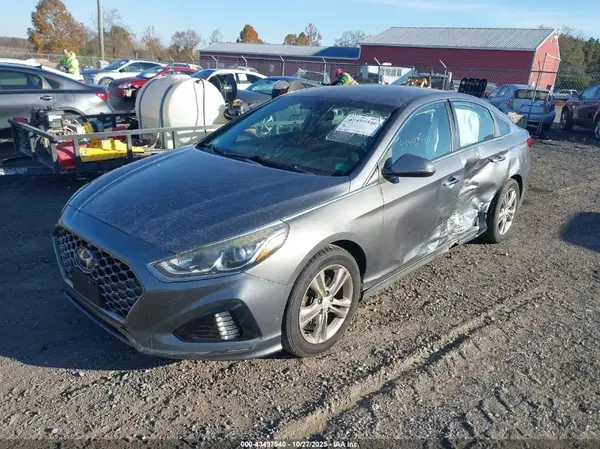 5NPE34AF4JH720123 2018 HYUNDAI SONATA - Image 2