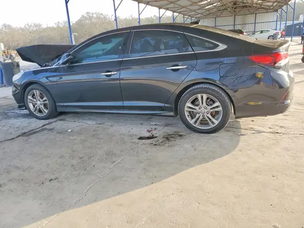 5NPE34AF4JH721191 2018 HYUNDAI SONATA - Image 2
