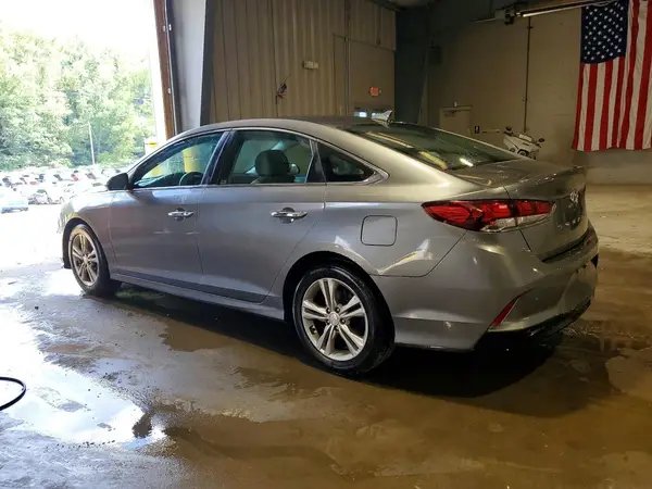 5NPE34AF4JH722552 2018 HYUNDAI SONATA - Image 2