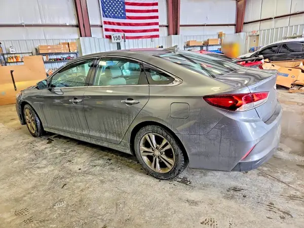 5NPE34AF4JH722776 2018 HYUNDAI SONATA - Image 2