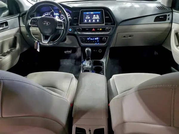 5NPE34AF4JH725029 2018 HYUNDAI SONATA - Image 8