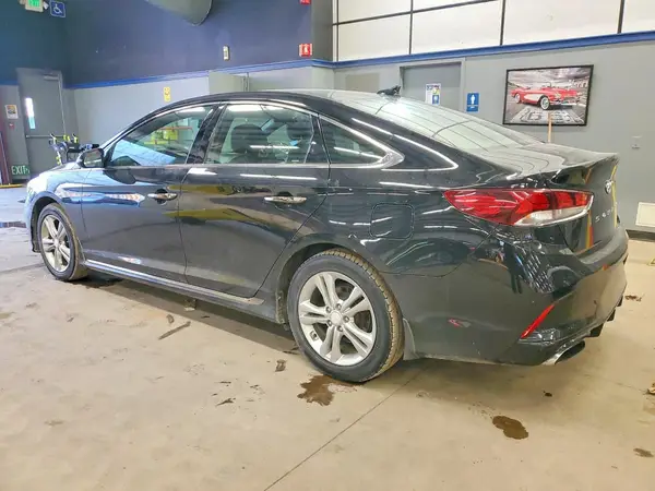 5NPE34AF4JH727685 2018 HYUNDAI SONATA - Image 2