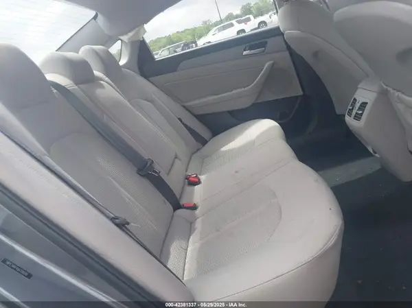 5NPE34AF4JH728318 2018 HYUNDAI SONATA - Image 8