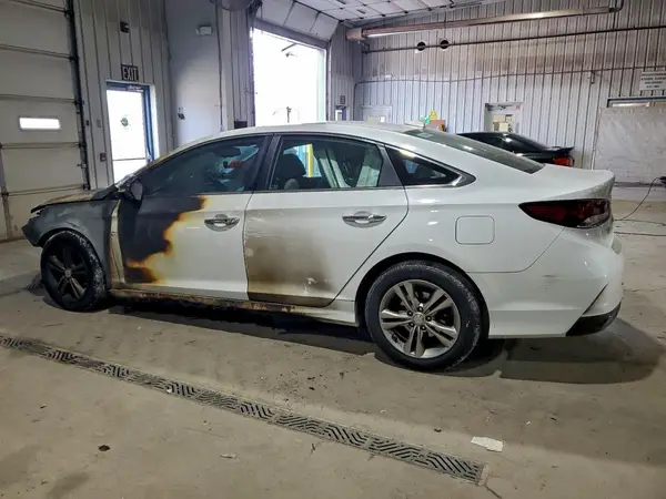 5NPE34AF4KH729115 2019 HYUNDAI SONATA - Image 2