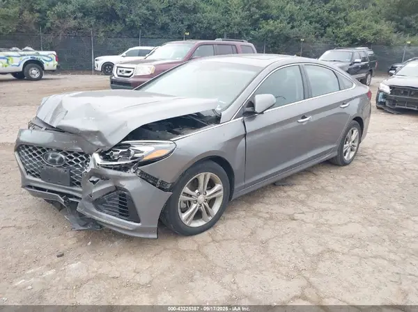5NPE34AF4KH732872 2019 HYUNDAI SONATA - Image 2
