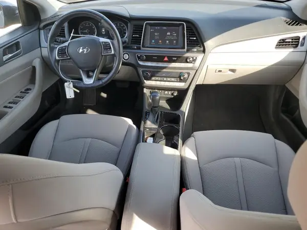 5NPE34AF4KH738087 2019 HYUNDAI SONATA - Image 8