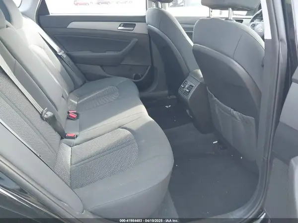 5NPE34AF4KH738106 2019 HYUNDAI SONATA - Image 8