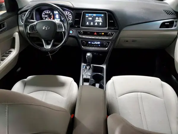 5NPE34AF4KH740793 2019 HYUNDAI SONATA - Image 8