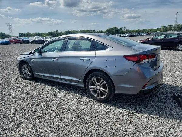 5NPE34AF4KH747372 2019 HYUNDAI SONATA - Image 2